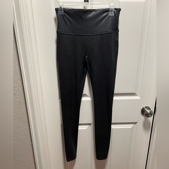 Spanx | Black Faux Leather Leggings Sz 1X #2437P - Picture 1 of 5